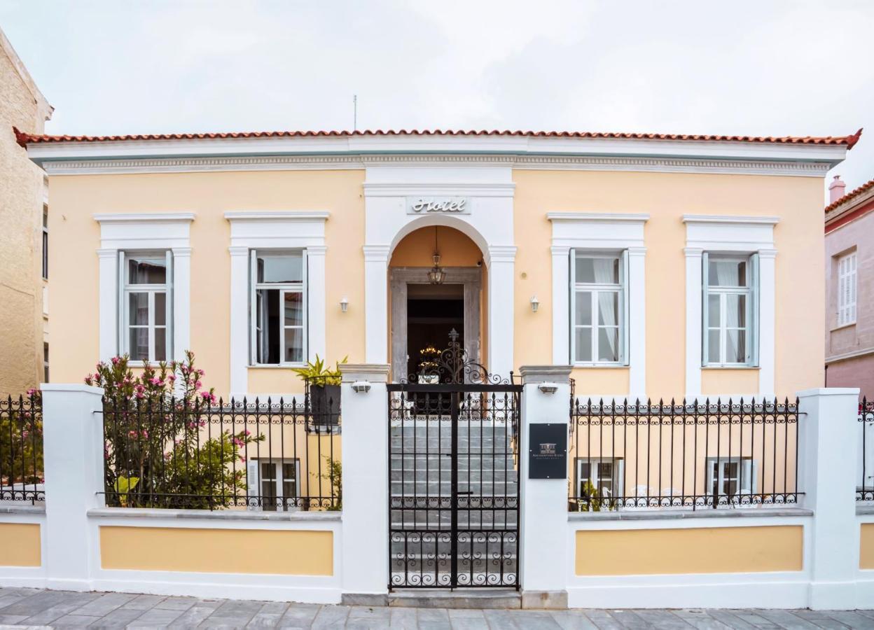 Ándros Archontiko Eleni Hotel מראה חיצוני תמונה
