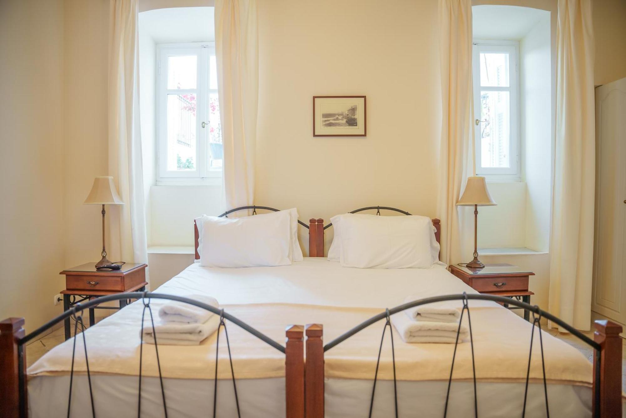 Ándros Archontiko Eleni Hotel חדר תמונה